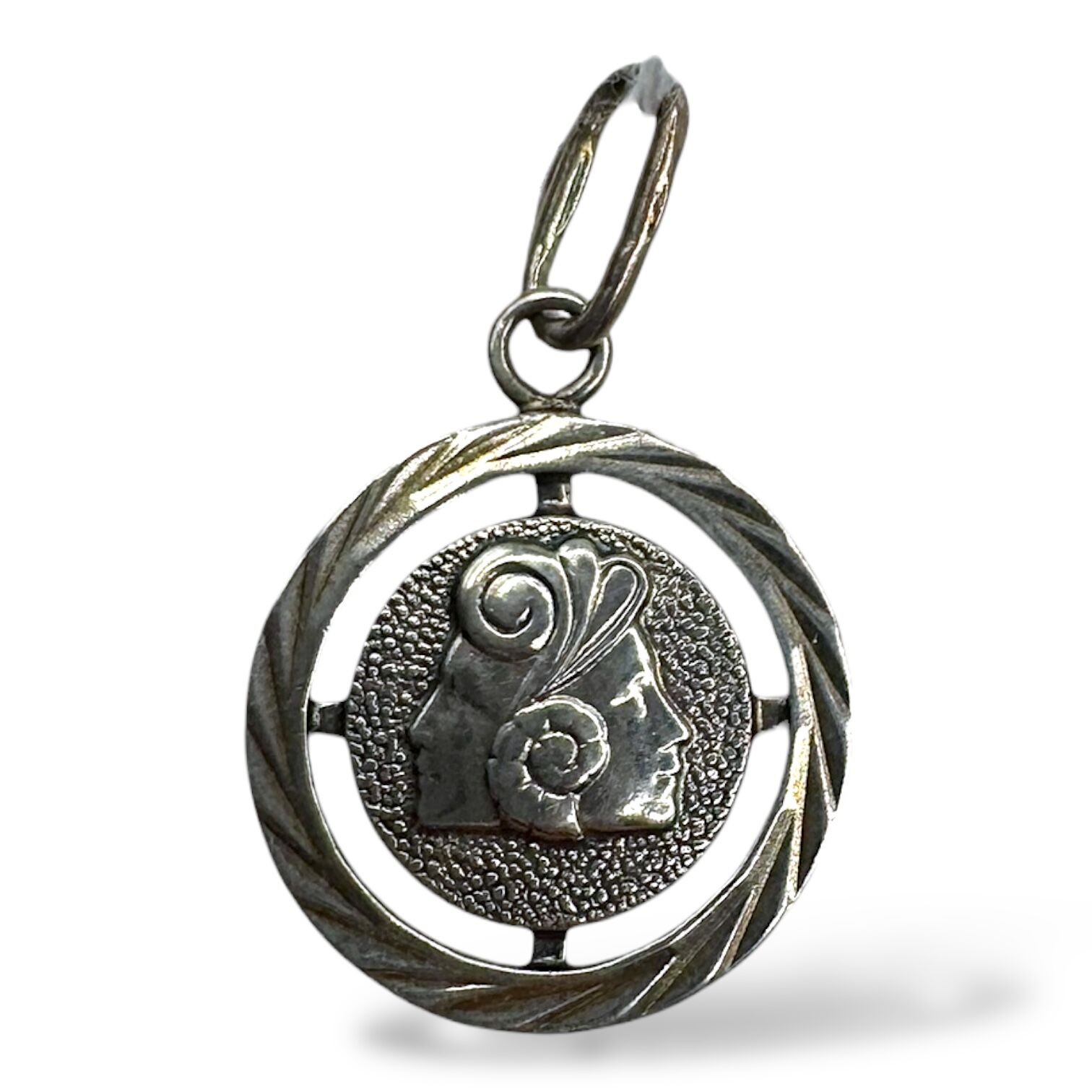 Срібна підвіска без вставок