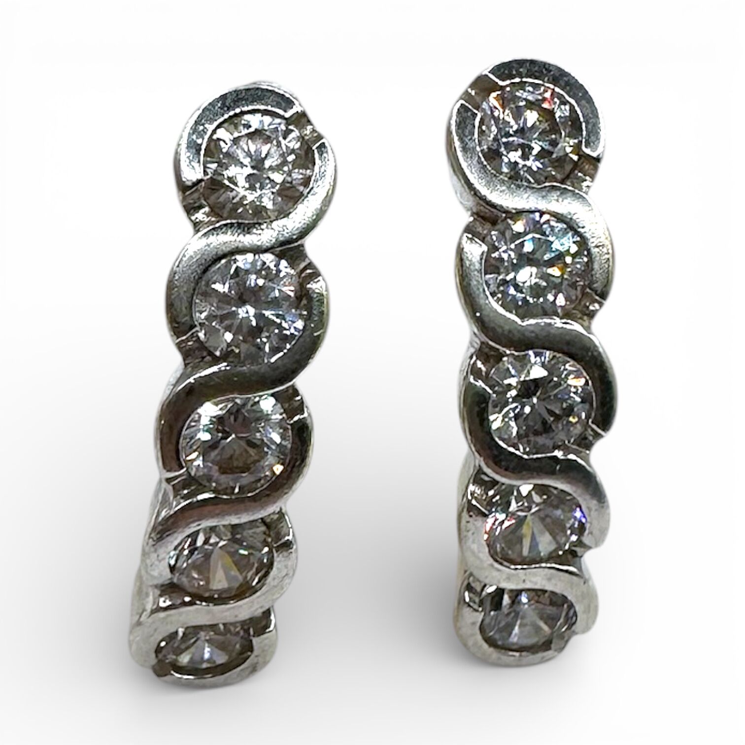 Золотые серьги с фианитами