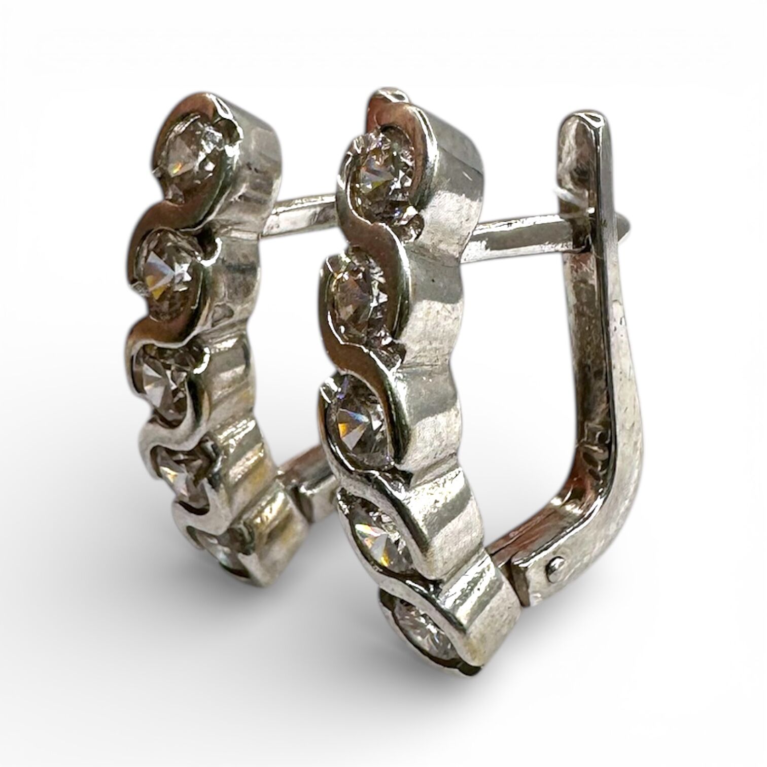 Золотые серьги с фианитами