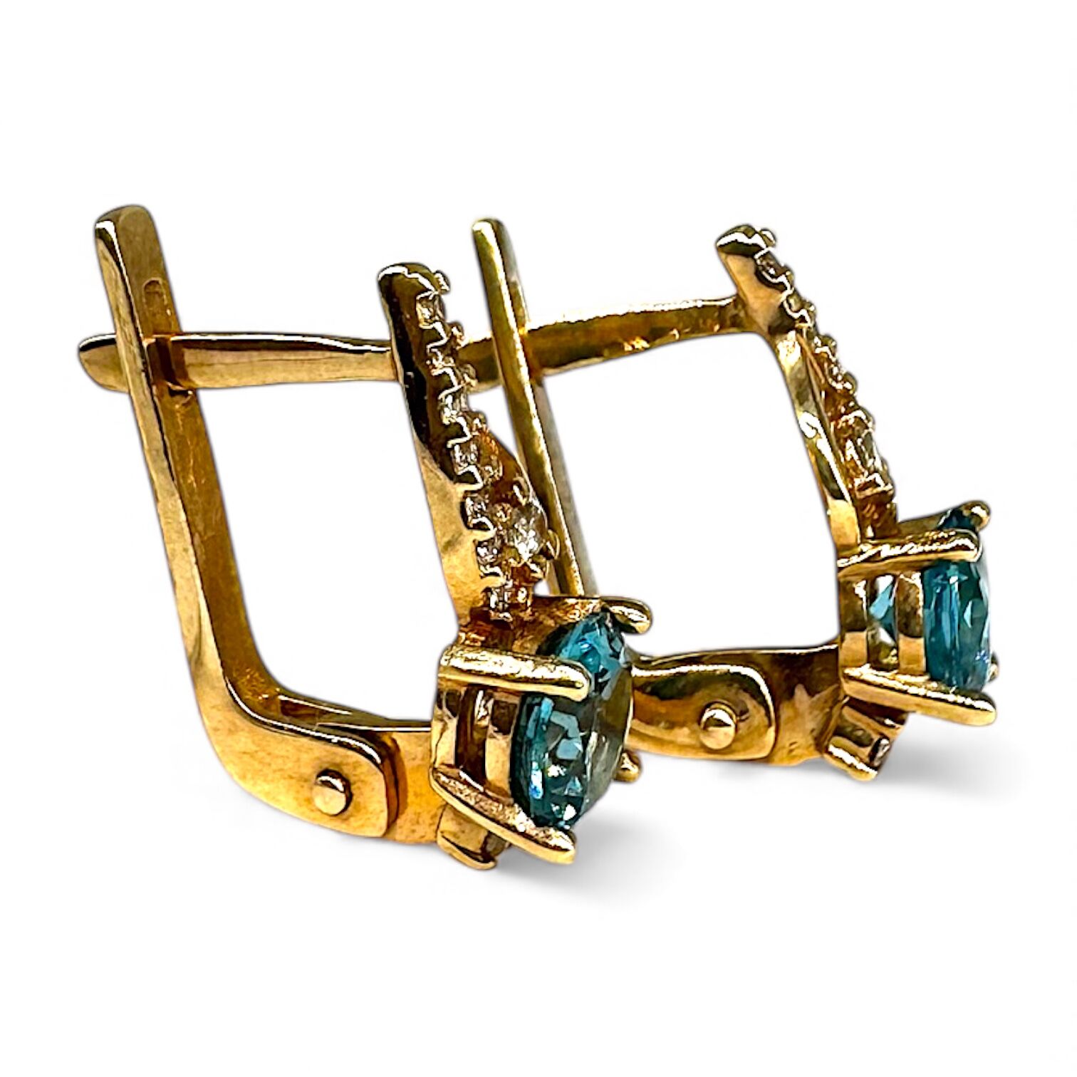 Золоті сережки з смарагдом