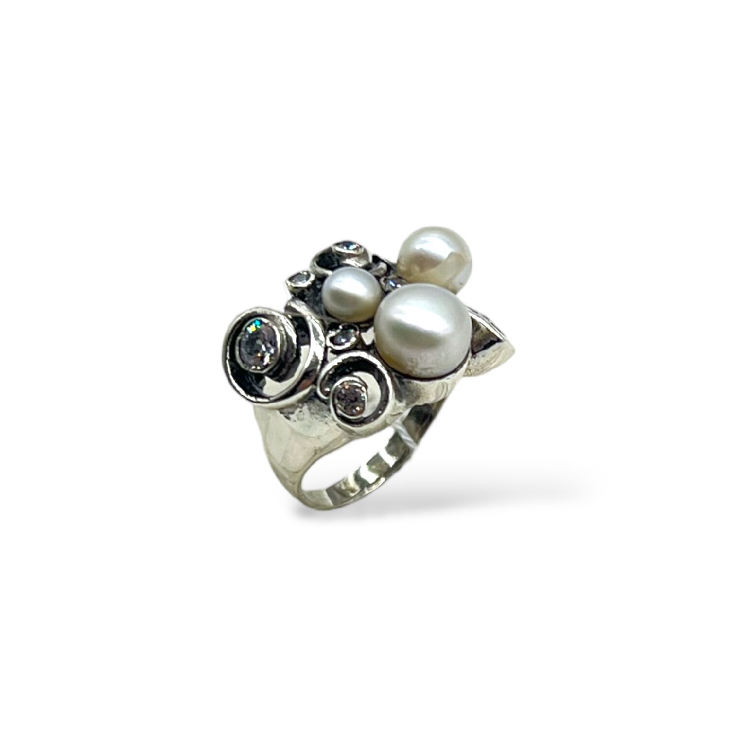 Серебряное кольцо