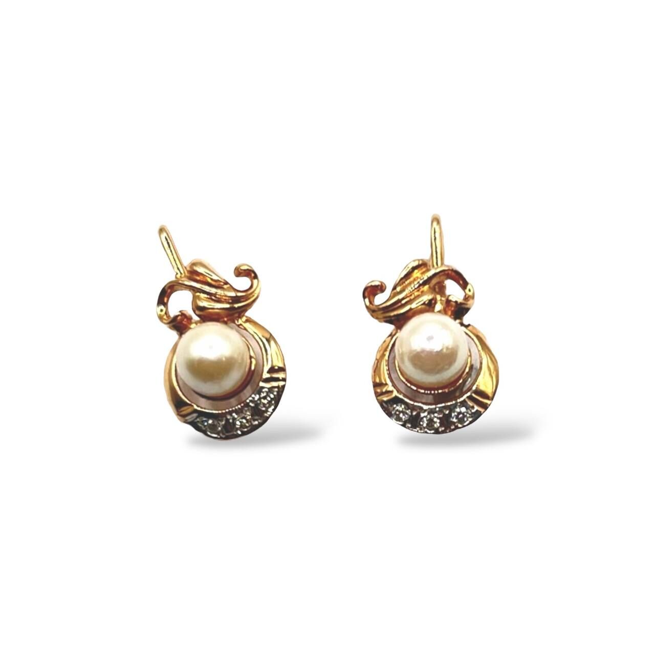 Золотые серьги с бриллиантами