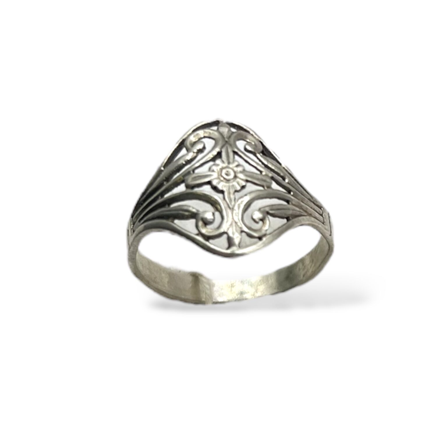 Серебряное кольцо без вставки