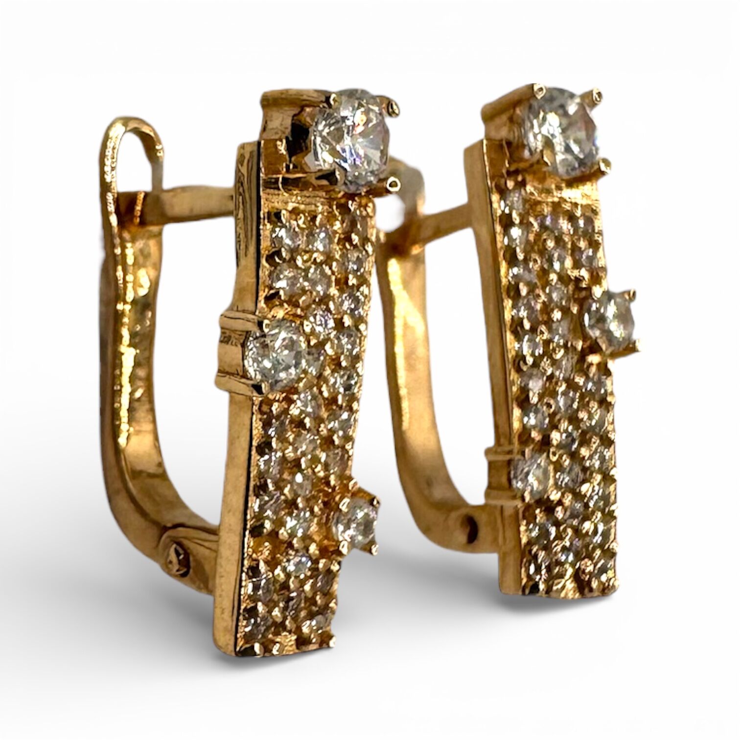 Золотые серьги с фианитами