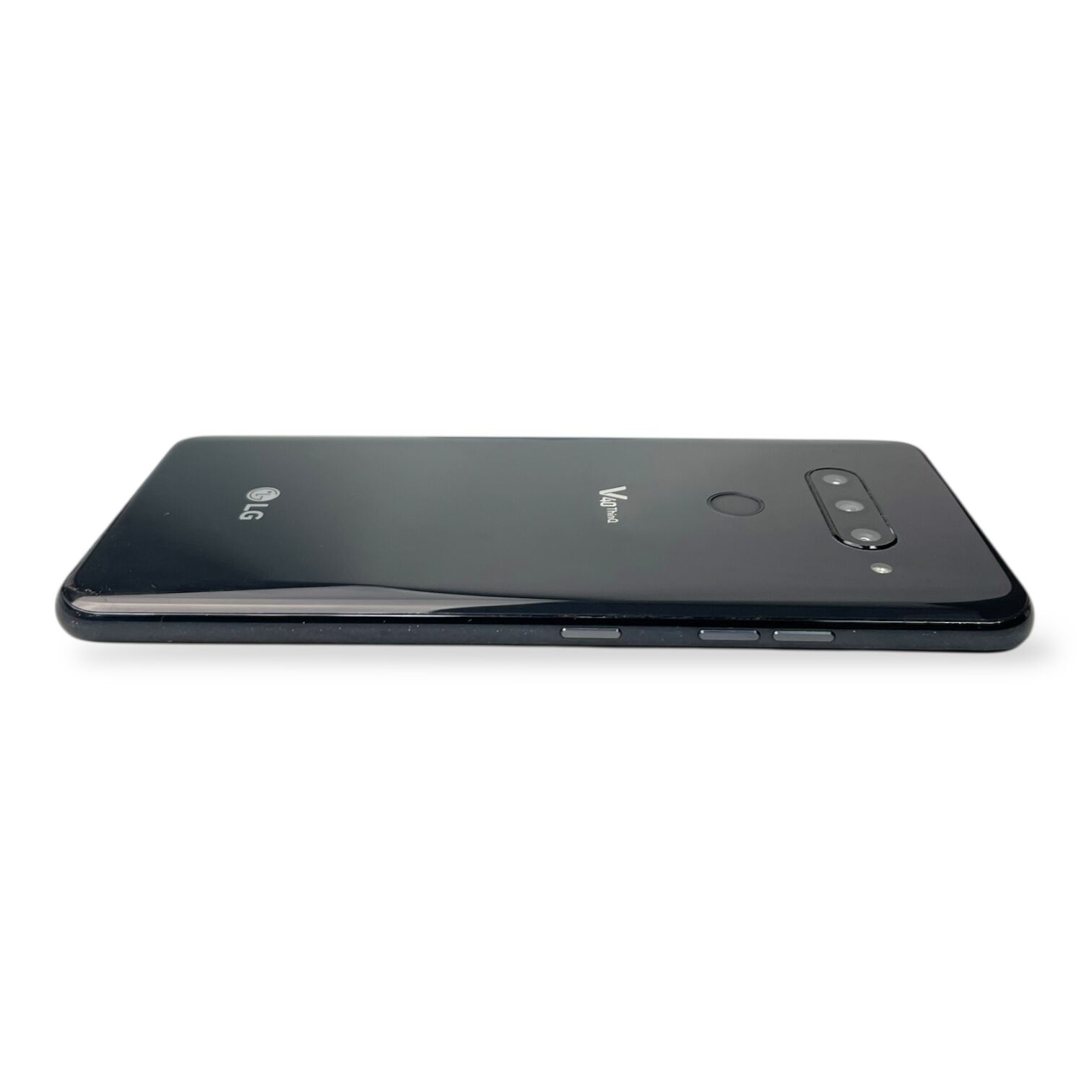 Смартфон LG LM-V405EBW 6/128 ГБ