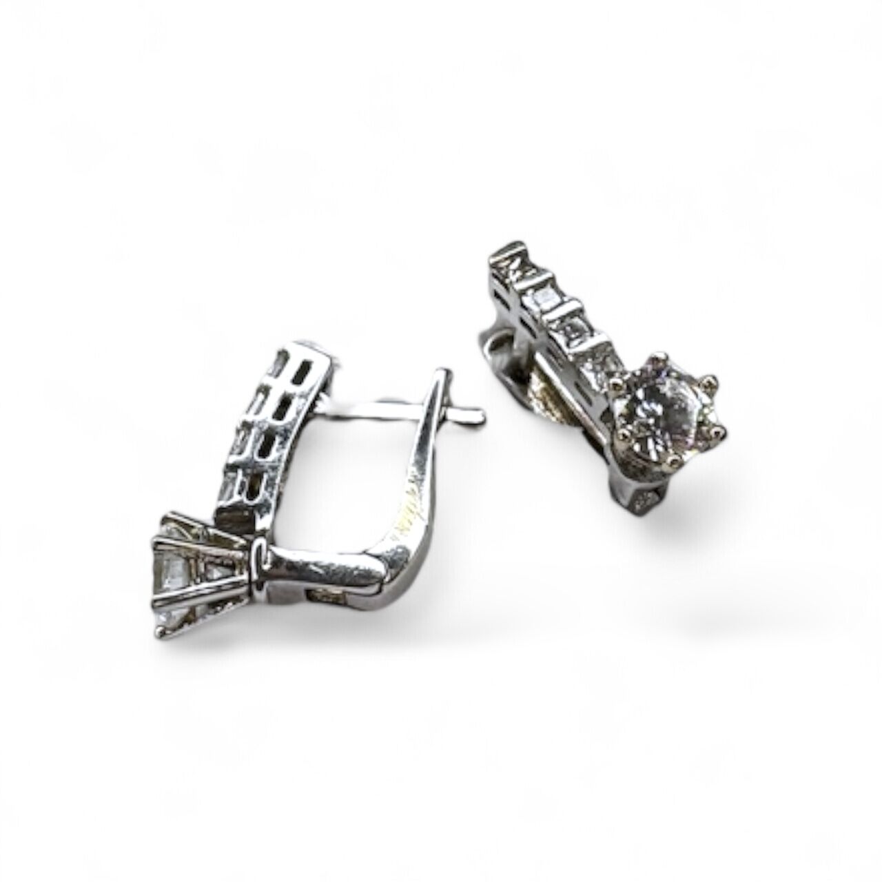 Золоті сережки з фіанітами