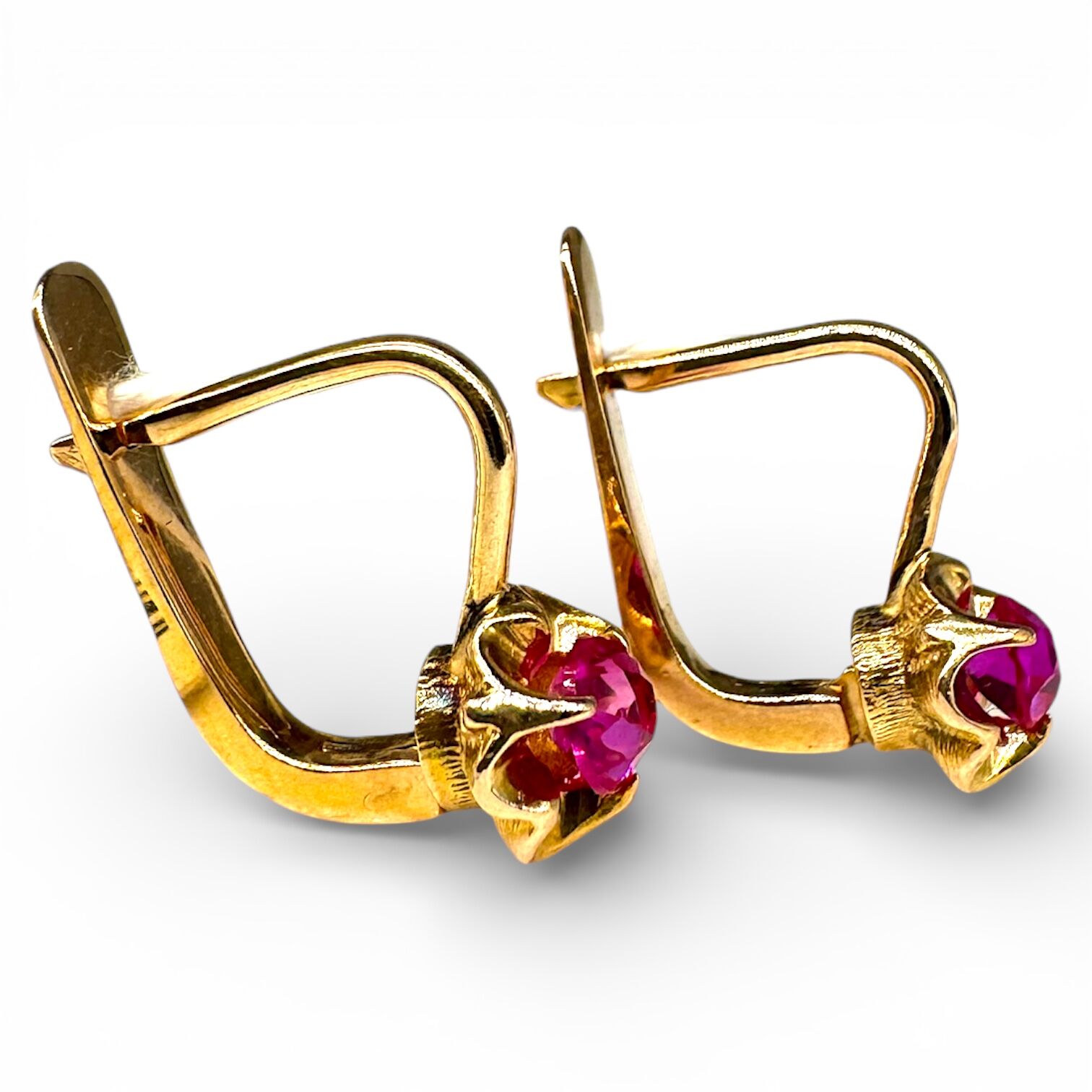 Золоті сережки з сапфірами