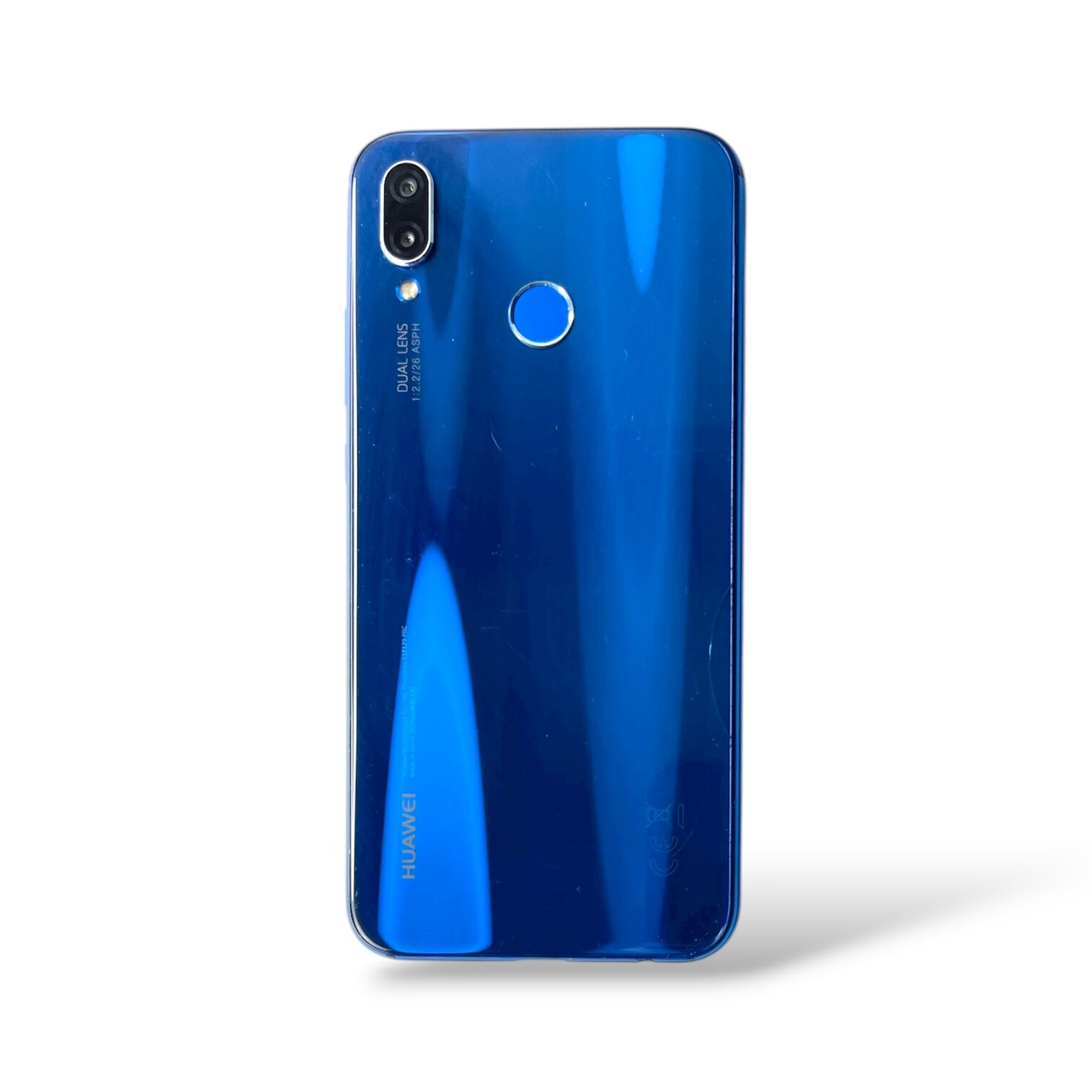Смартфон Huawei P20 Lite 4/64 Gb