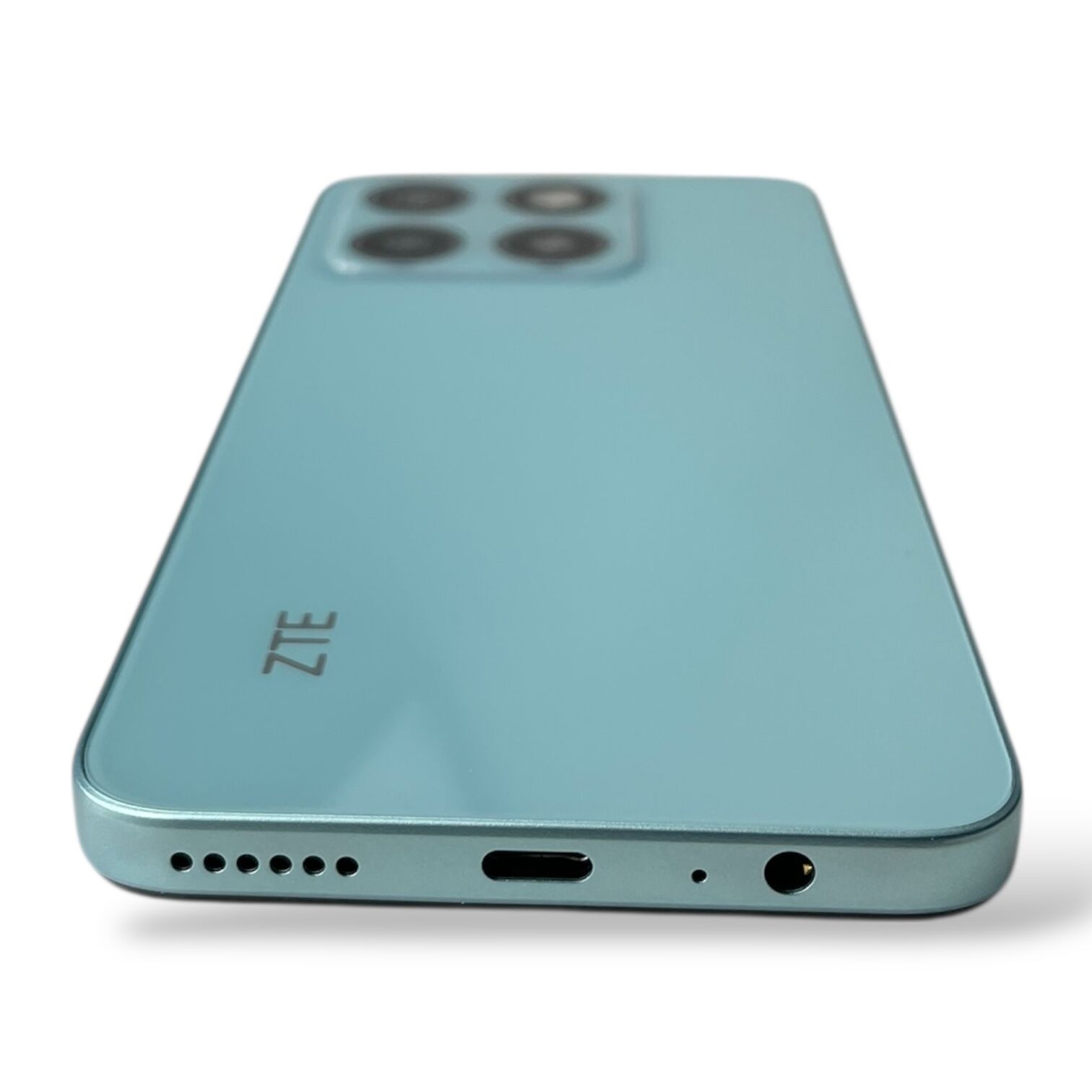 Смартфон ZTE A55 4/128gb