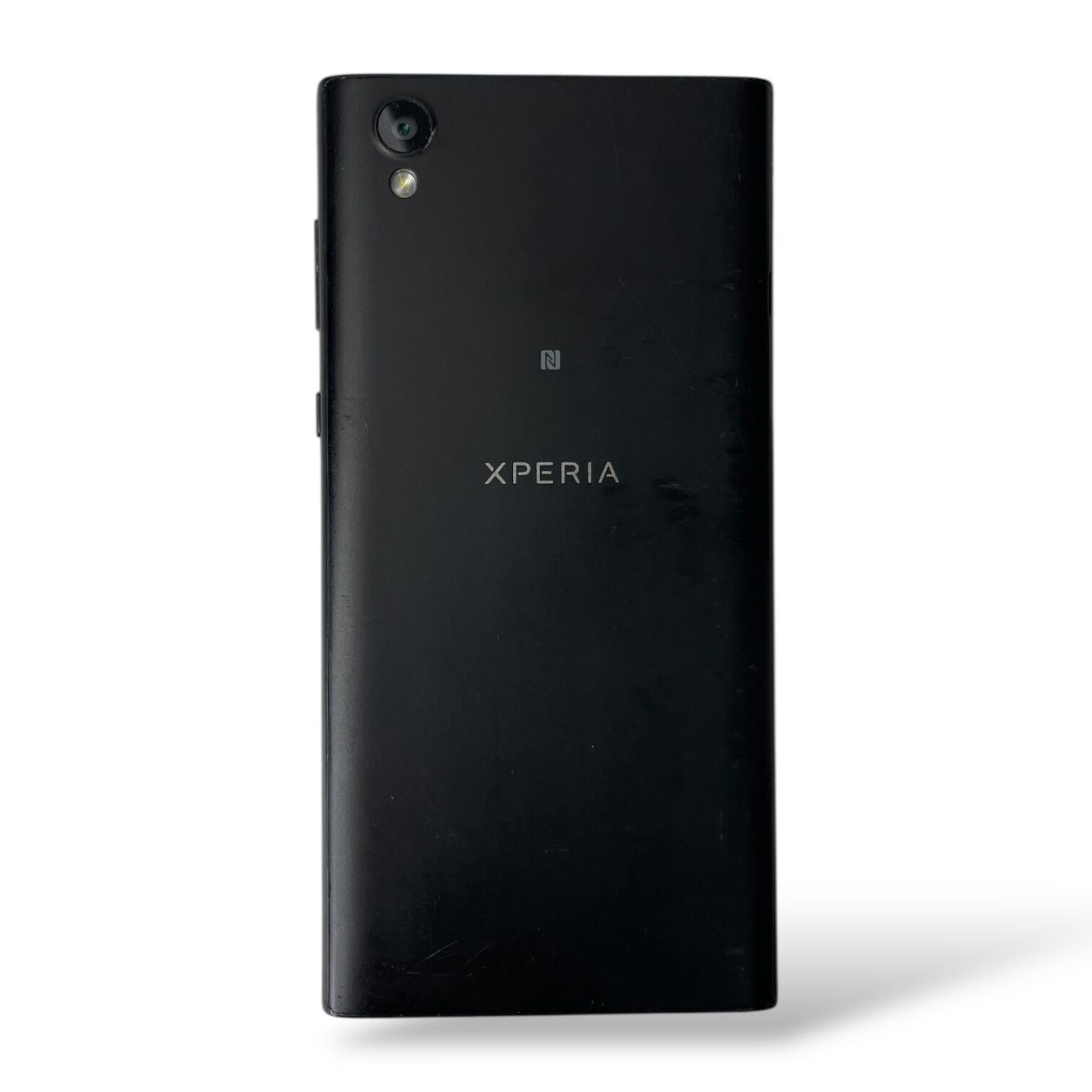 Смартфон Sony Хperia G3311 2/16 ГБ  +Зарядное устройство