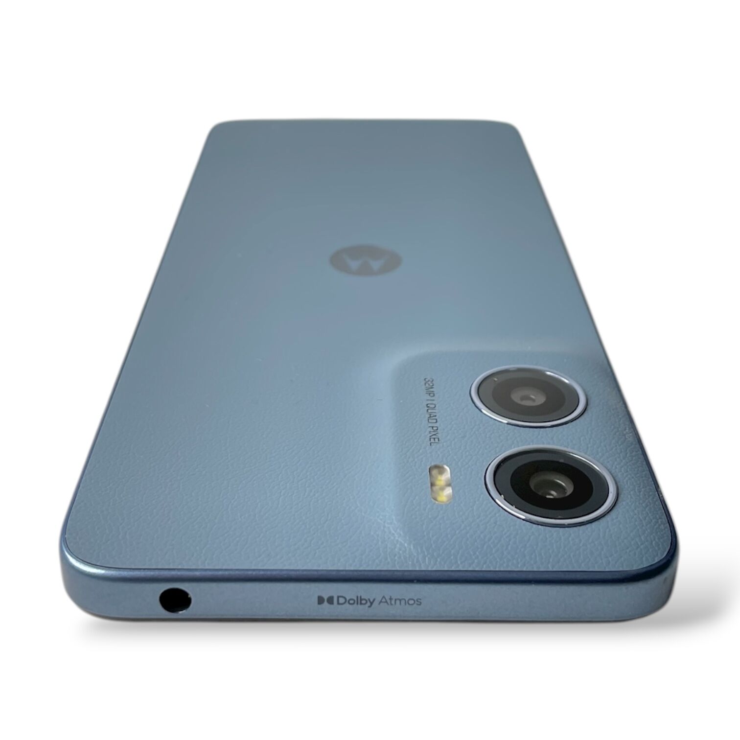 Смартфон Motorola Moto E15 2/64gb