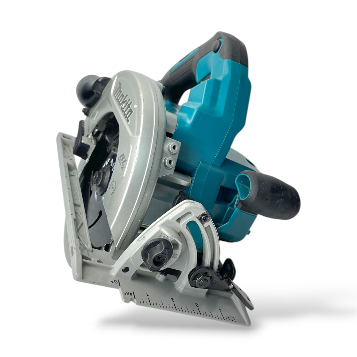 Пилка дискова Makita XSH06