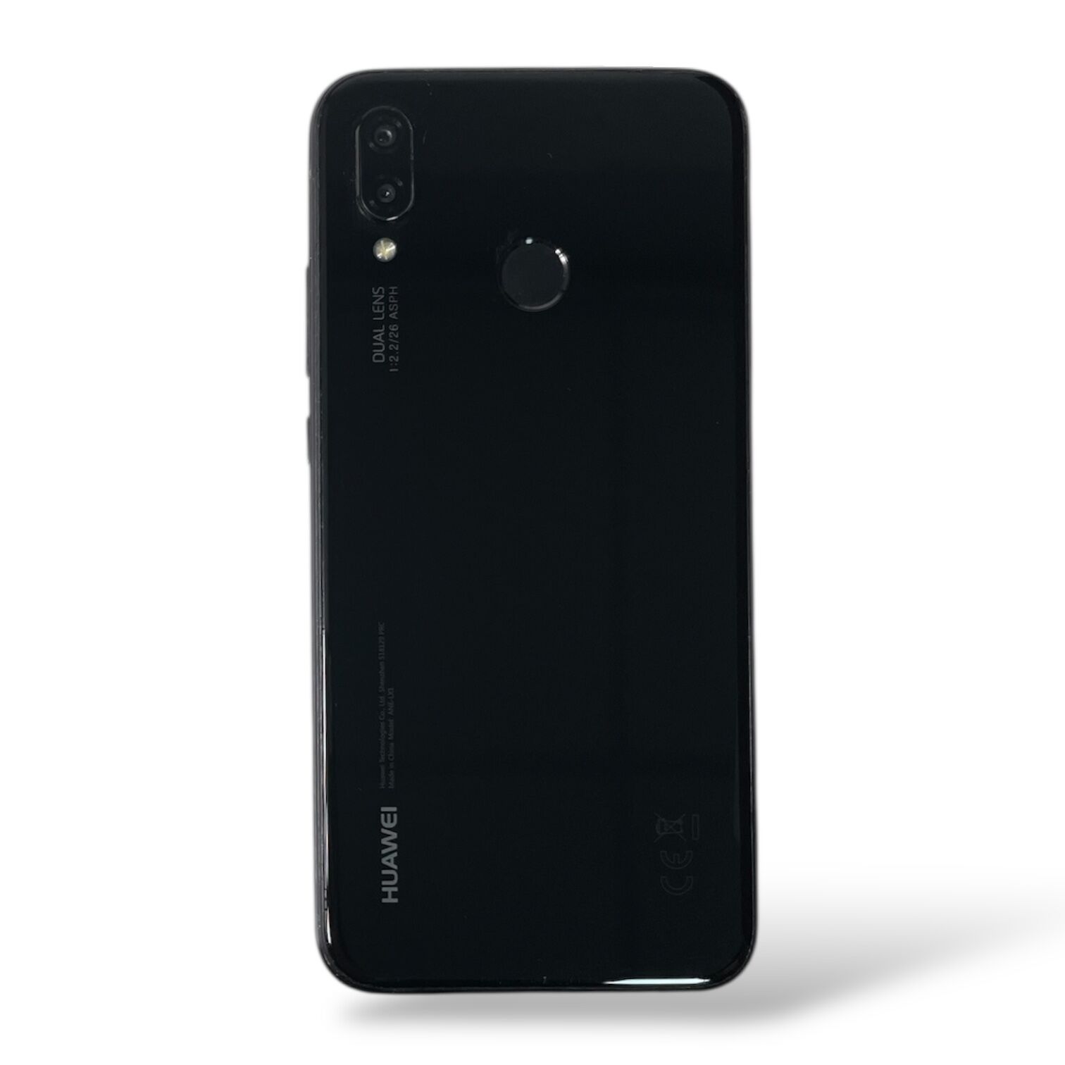 Смартфон Huawei P20 Lite  4/64 Gb