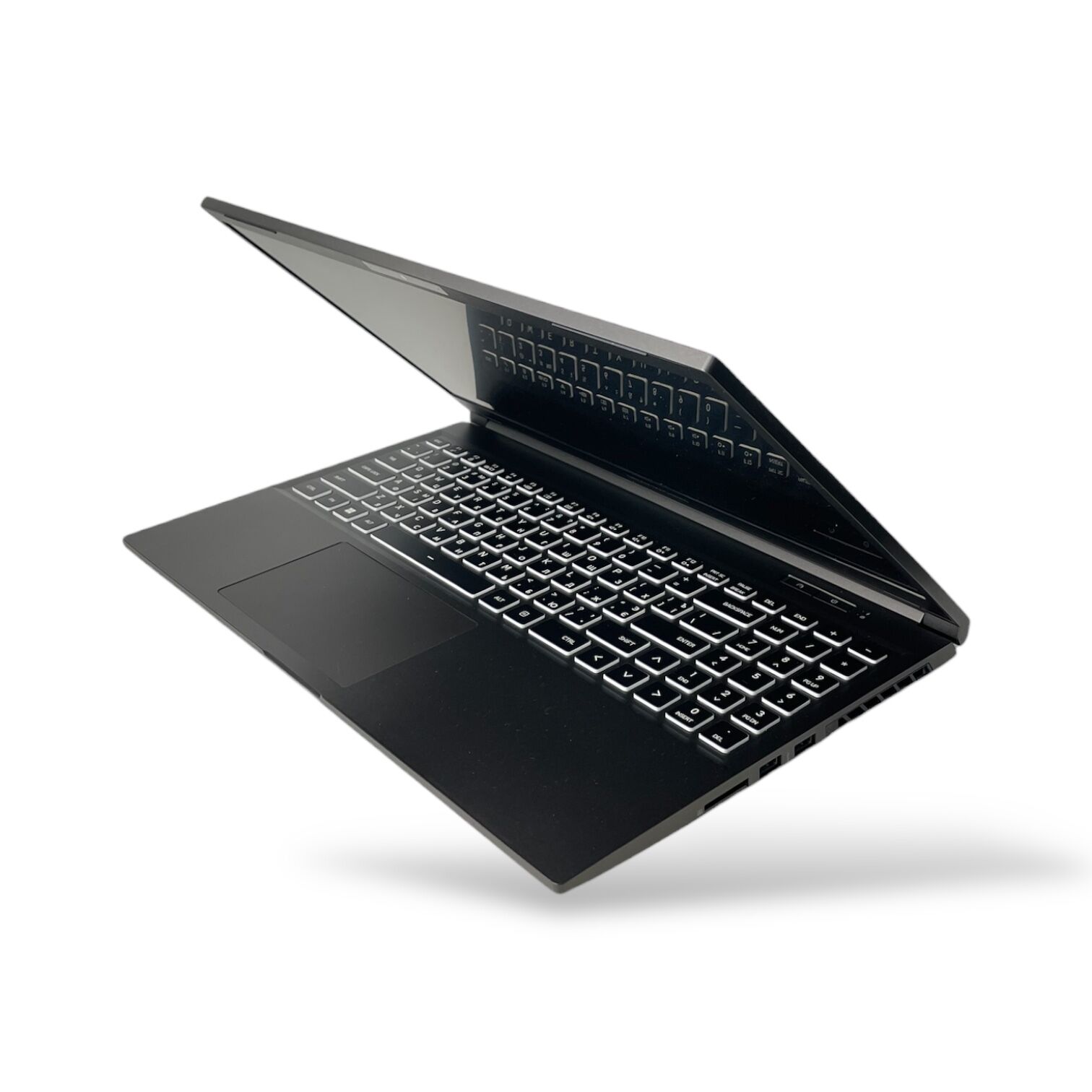 Ноутбук Dream Machine GM5AGEE