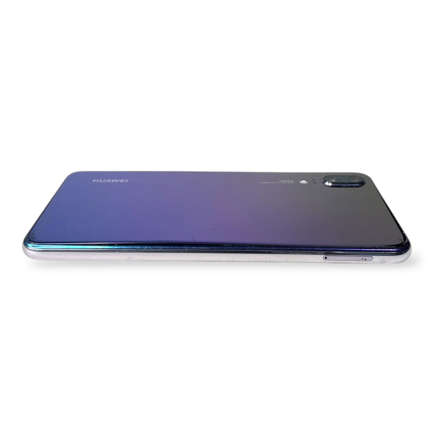 Смартфон Huawei P20 4/64 Gb