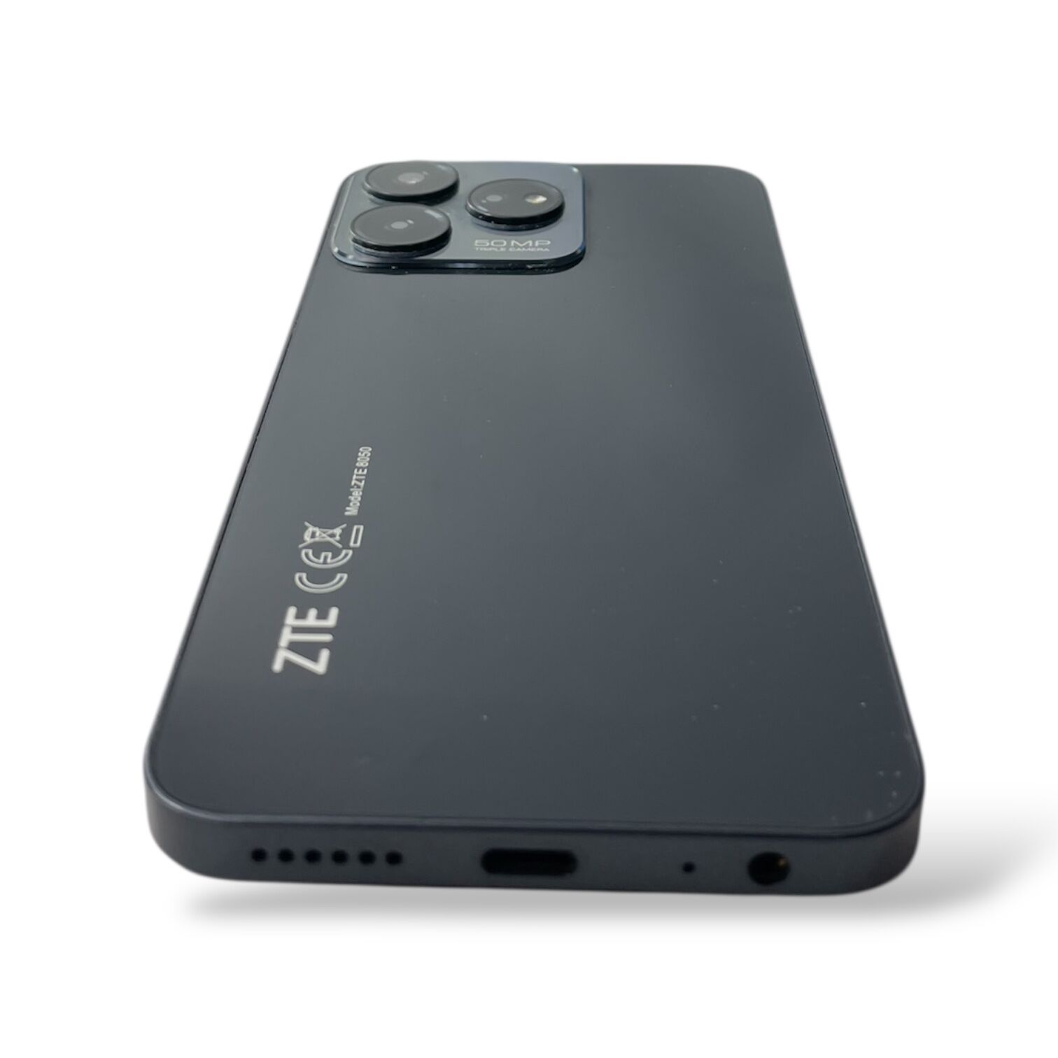 Смартфон ZTE Blade V50 8/256Gb