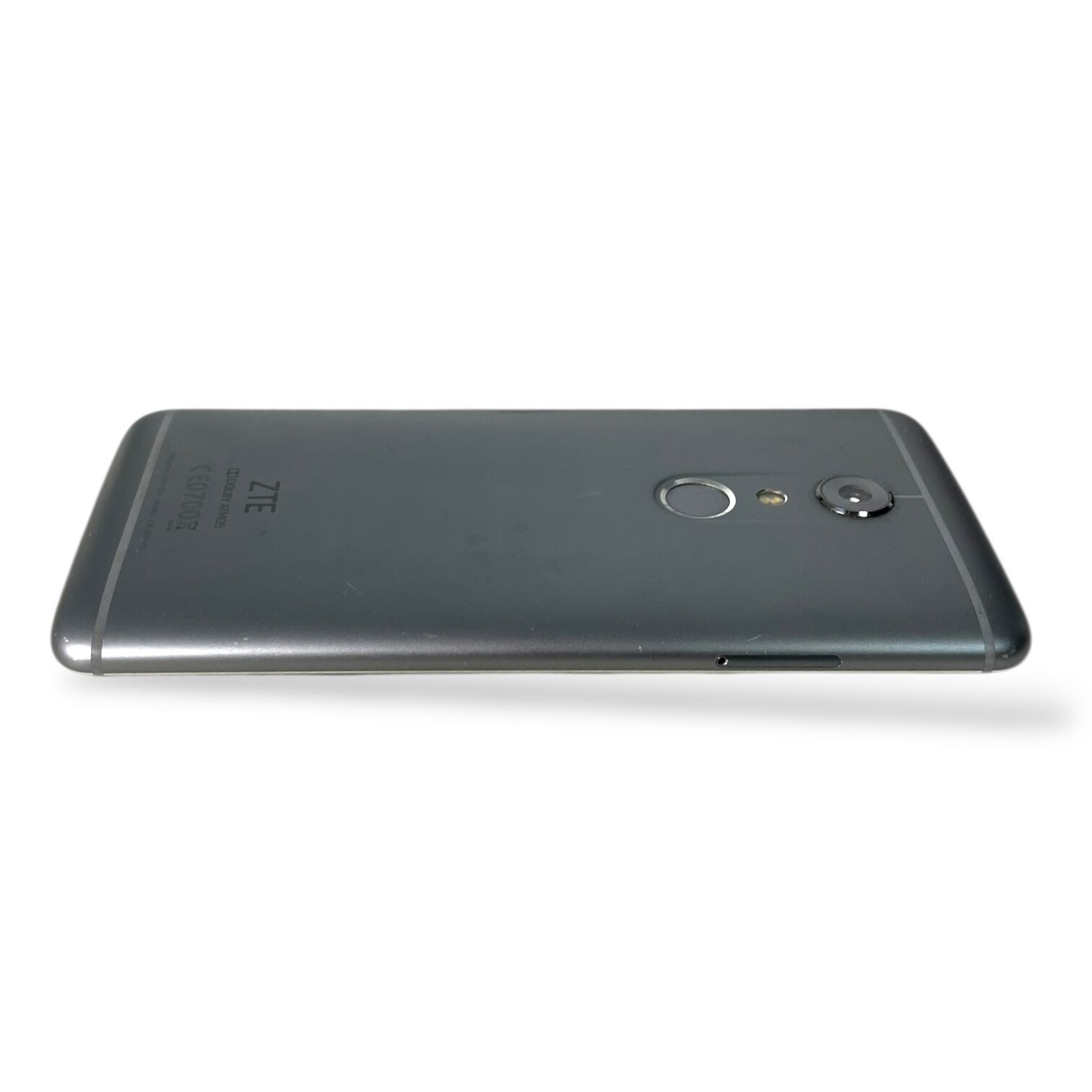 Смартфон ZTE Axon 7 mini 4/64 Gb