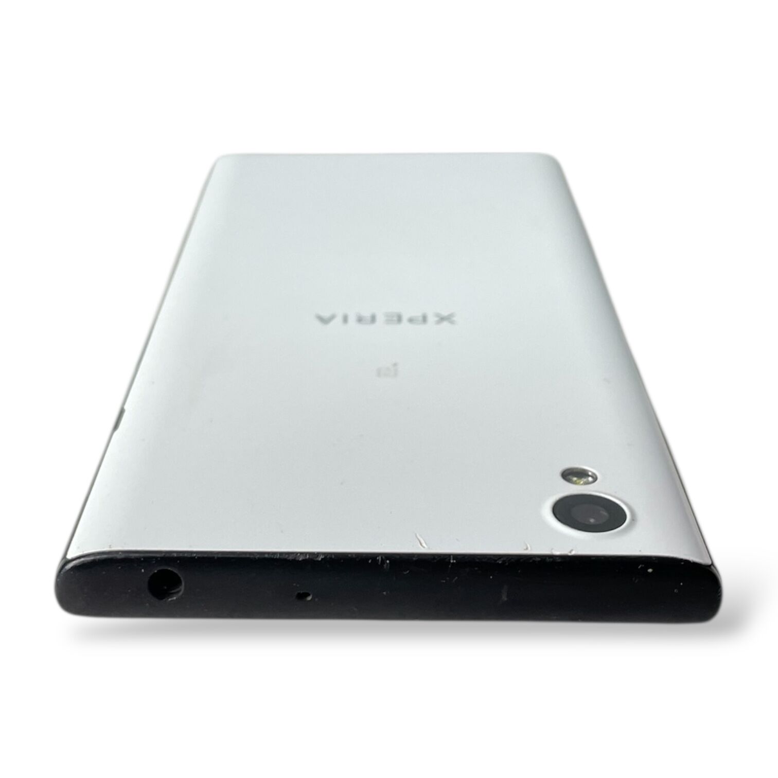 Смартфон Sony Xperia L1 2/16gb