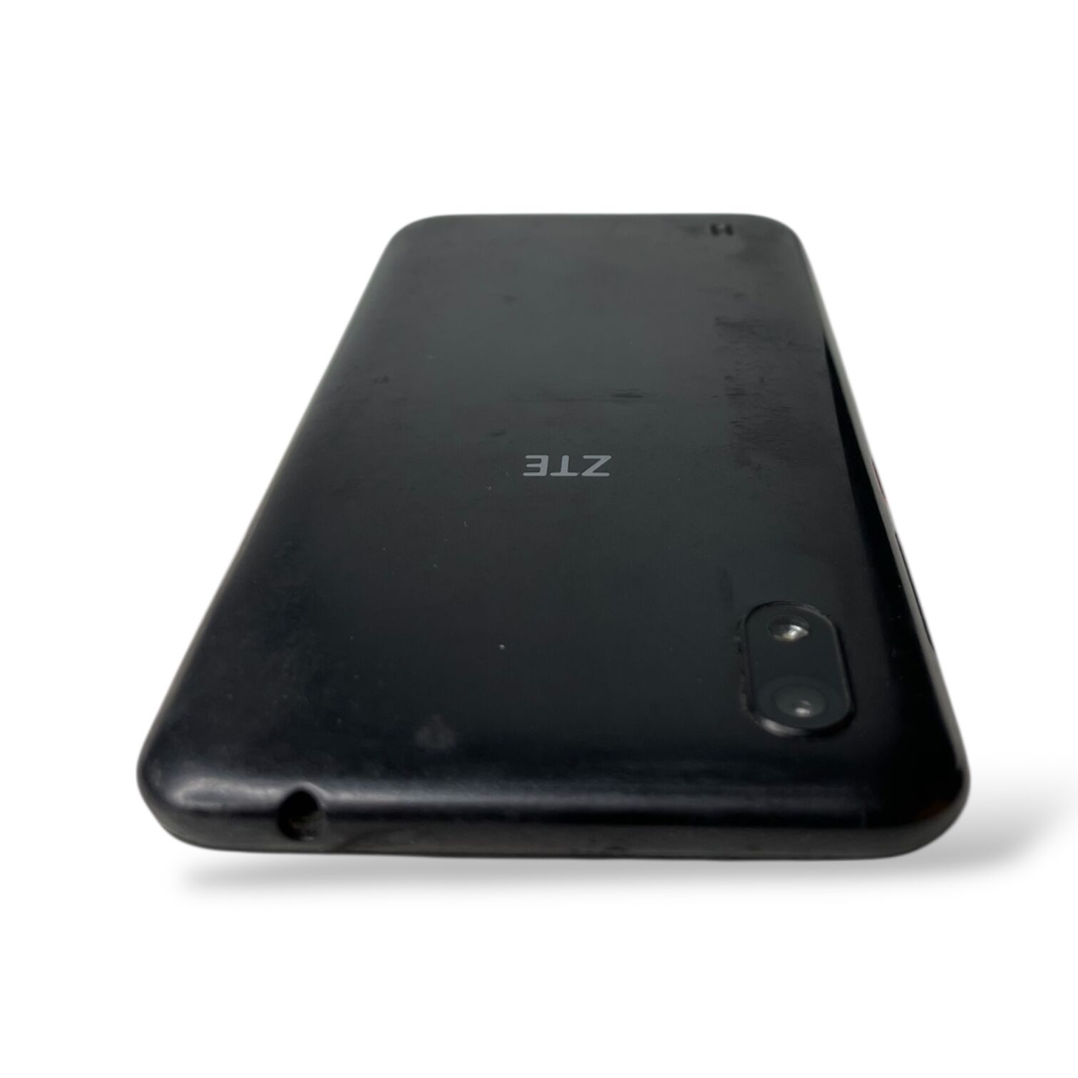 Смартфон ZTE BLADE A7 2/32gb