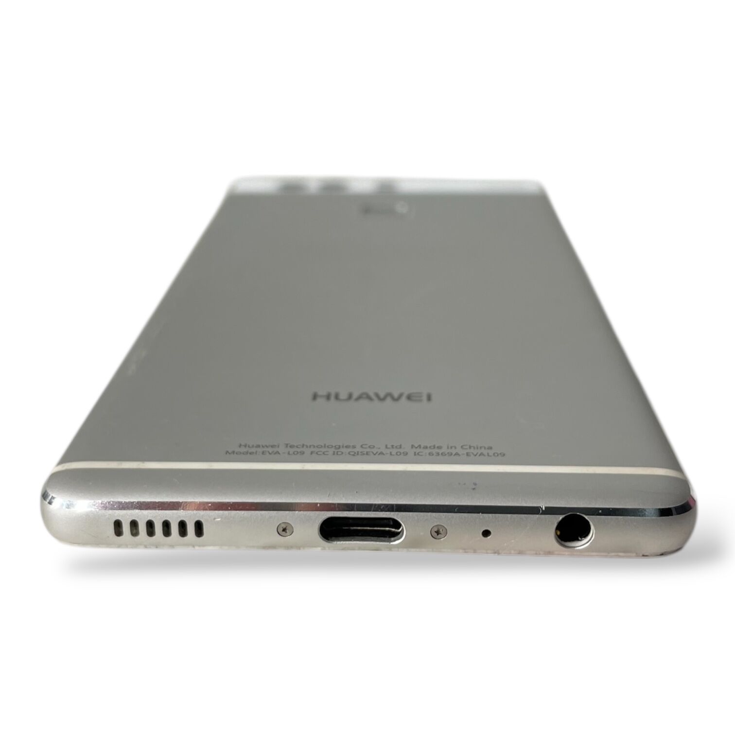 Смартфон Huawei P9 3/32gb