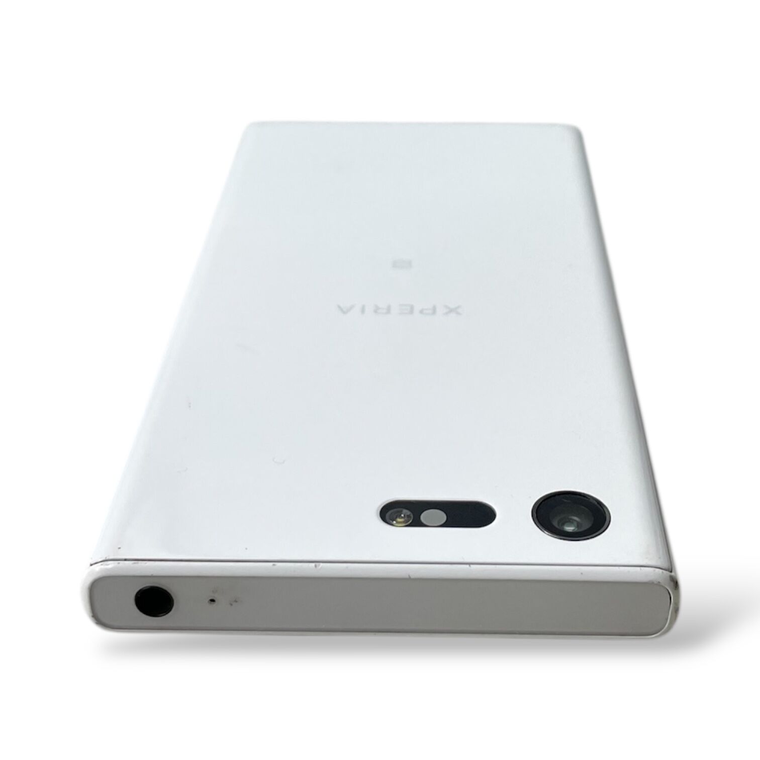 Смартфон Sony Xperia F5321 3/32 ГБ