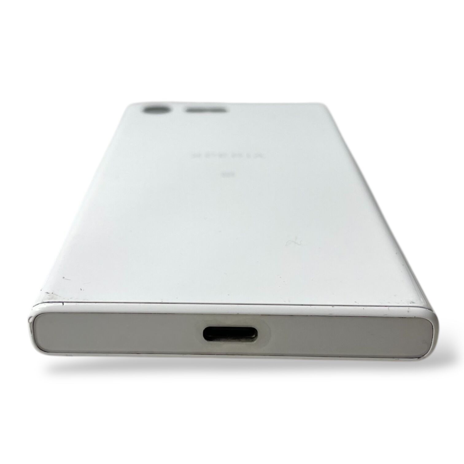 Смартфон Sony Xperia F5321 3/32 ГБ