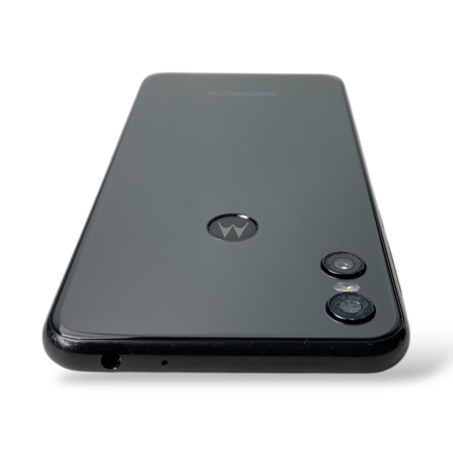 Смартфон Motorola One 4/64Gb