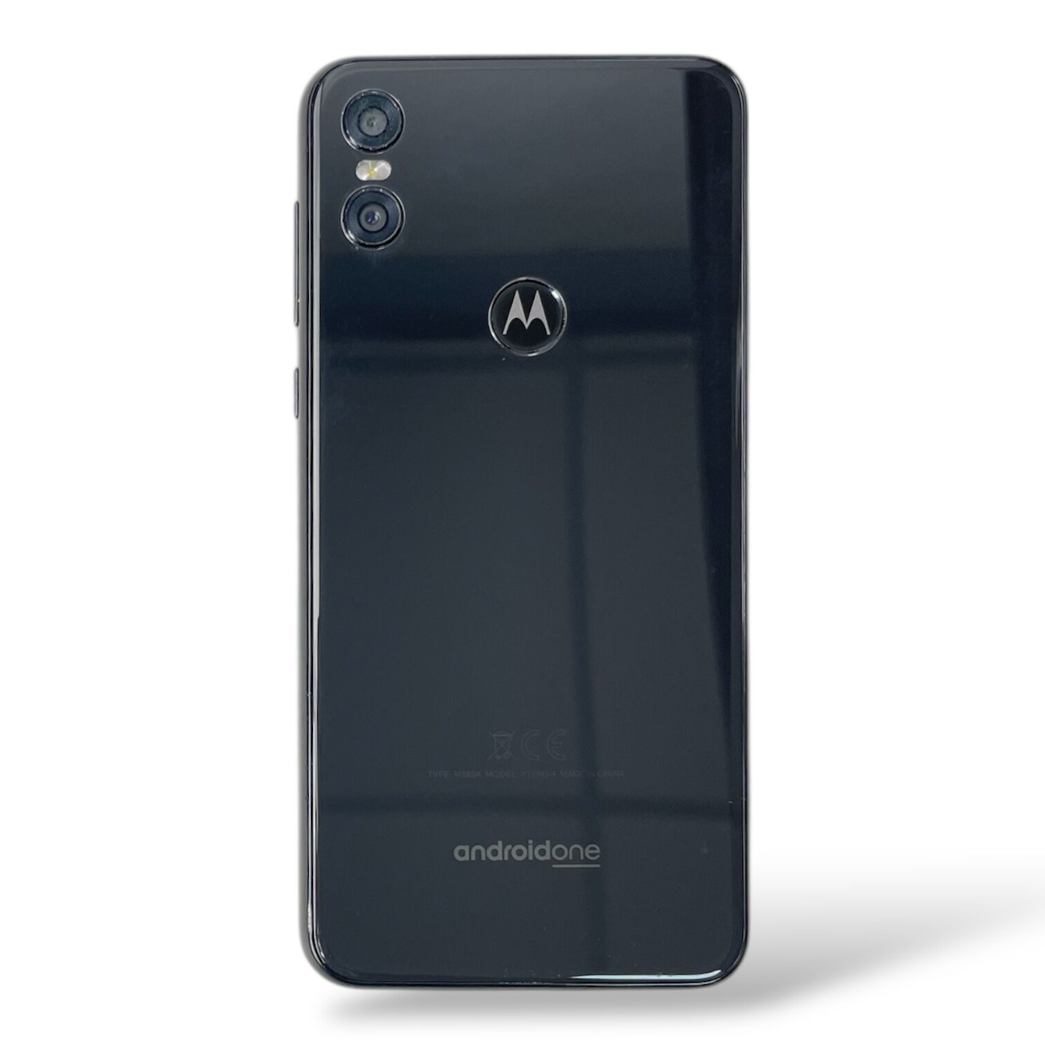 Смартфон Motorola One 4/64Gb
