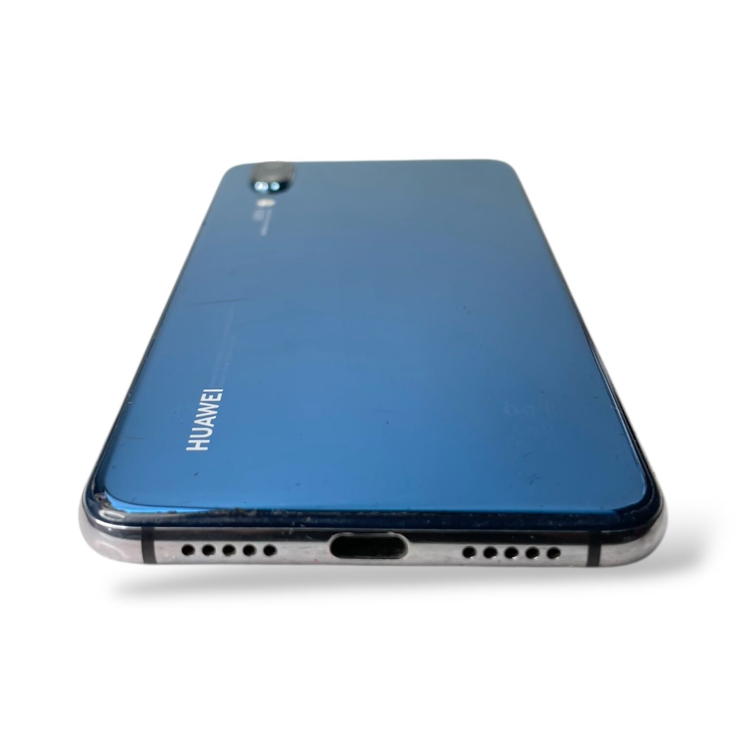 Смартфон Huawei P20 4/64Gb