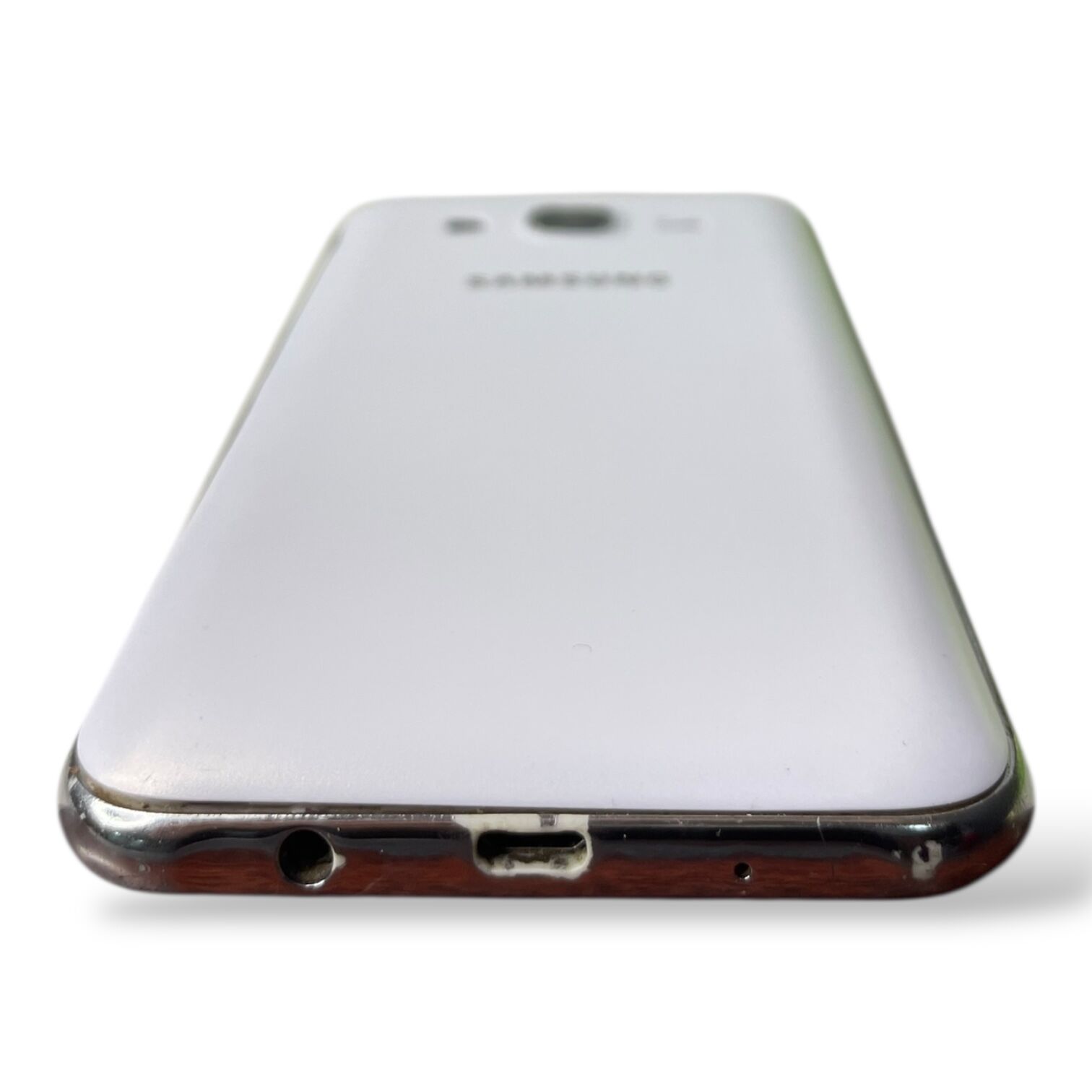 Смартфон Samsung Galaxy J5 2/16gb