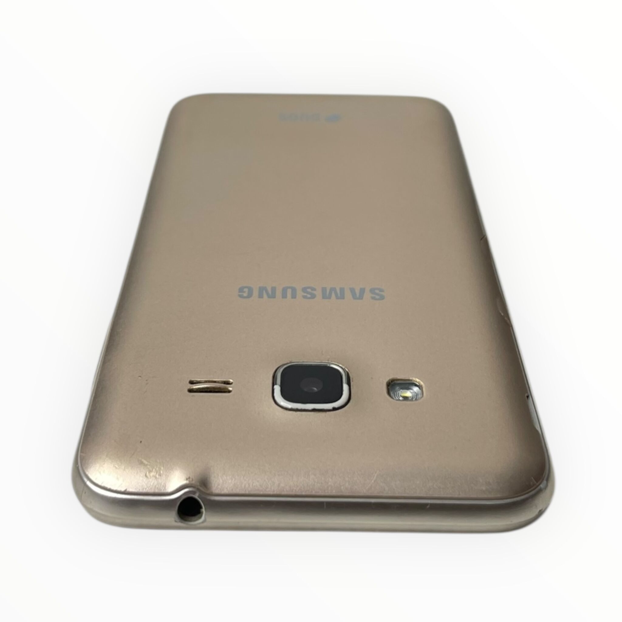 Смартфон Samsung Galaxy J3 1.5/8 ГБ