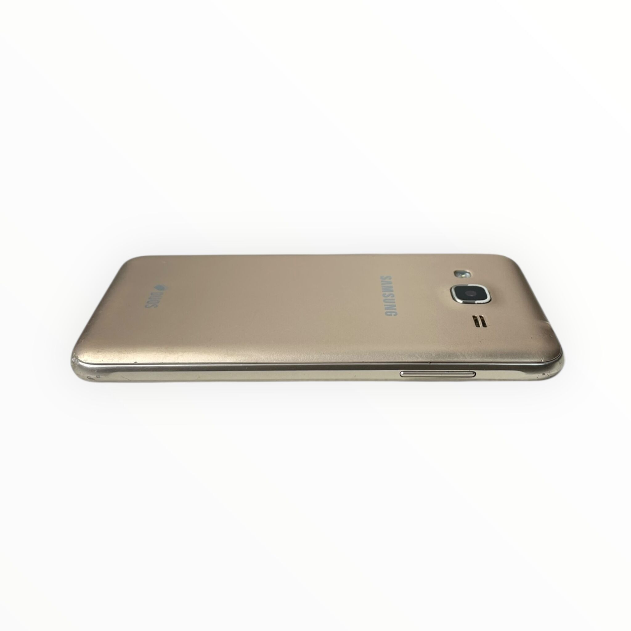 Смартфон Samsung Galaxy J3 1.5/8 ГБ