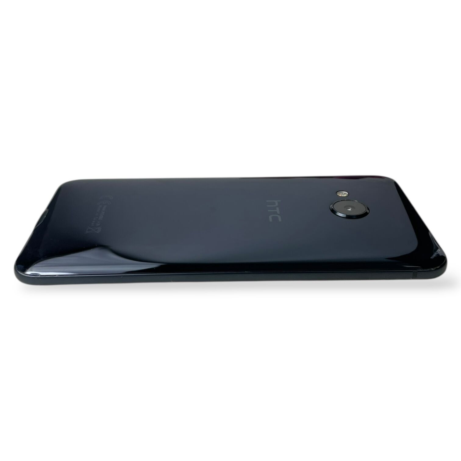 Смартфон HTC U Play 3/32Gb