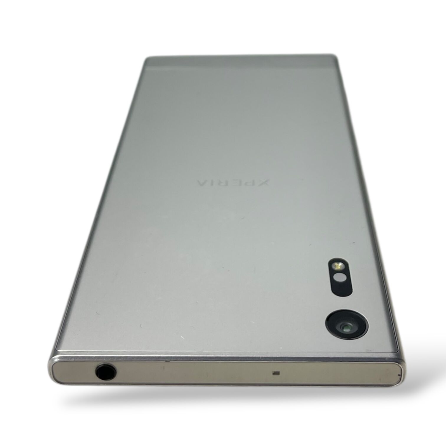 Смартфон Sony Xperia Xz 3/32Gb