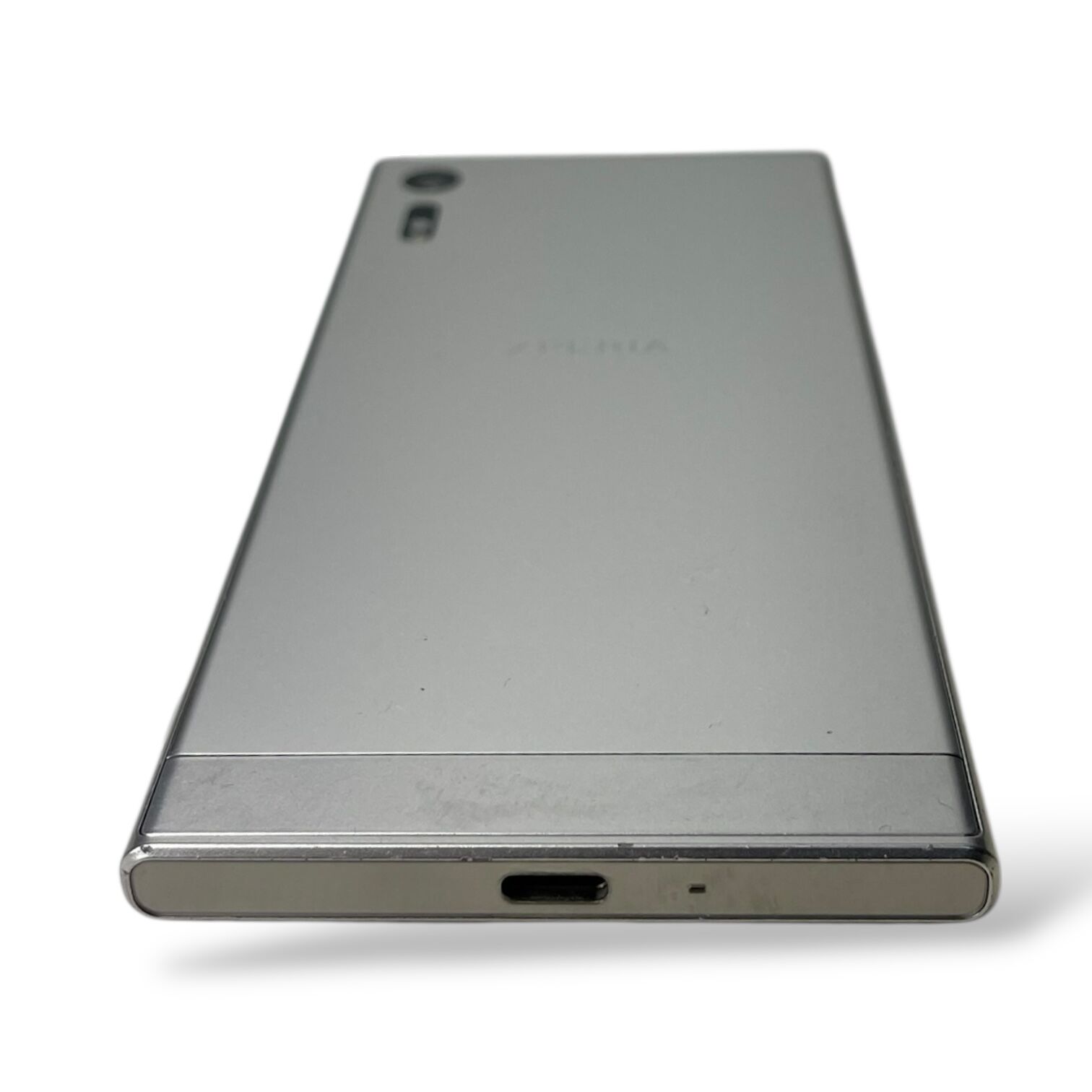 Смартфон Sony Xperia Xz 3/32Gb