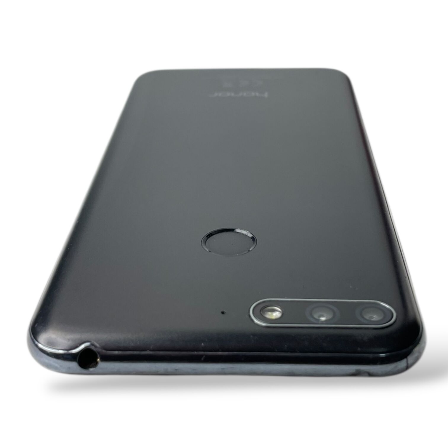 Смартфон Honor 7c 3/32gb