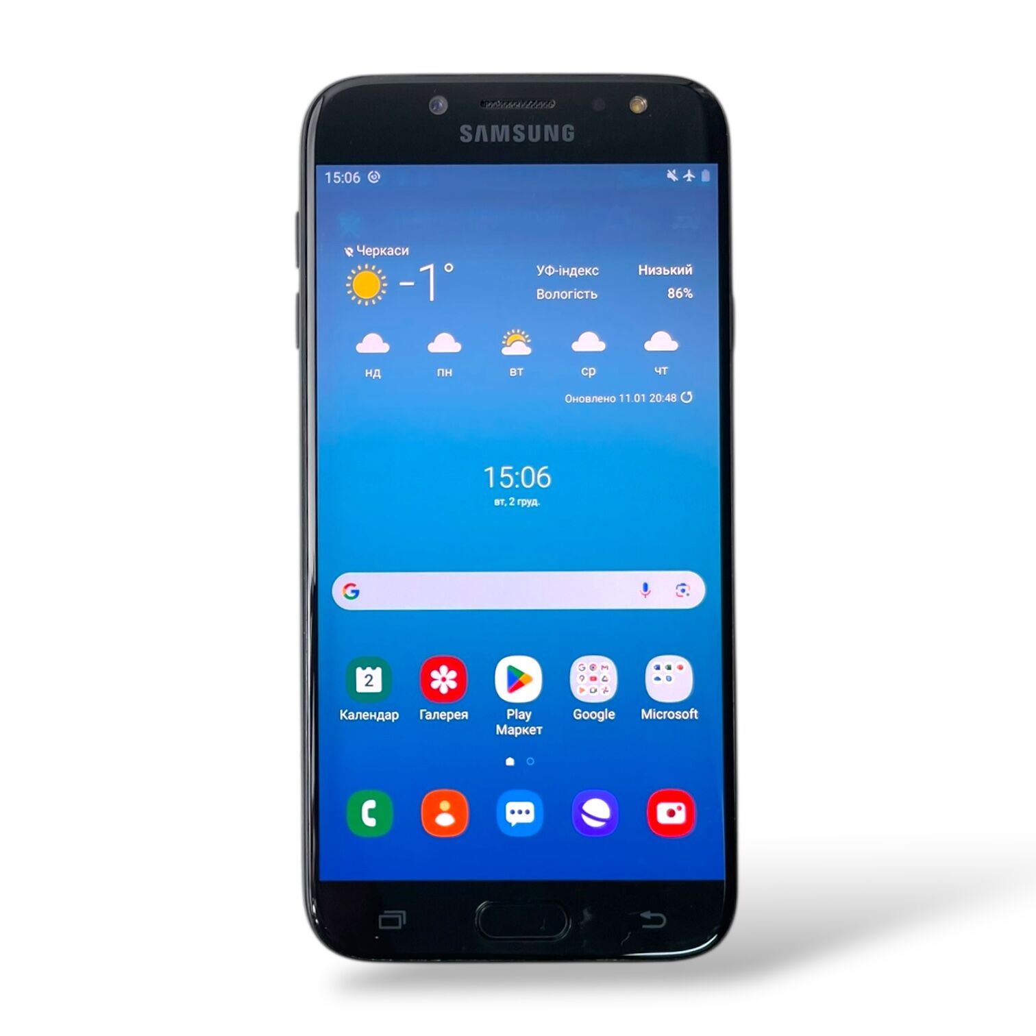 Смартфон Samsung Galaxy J7 3/16gb