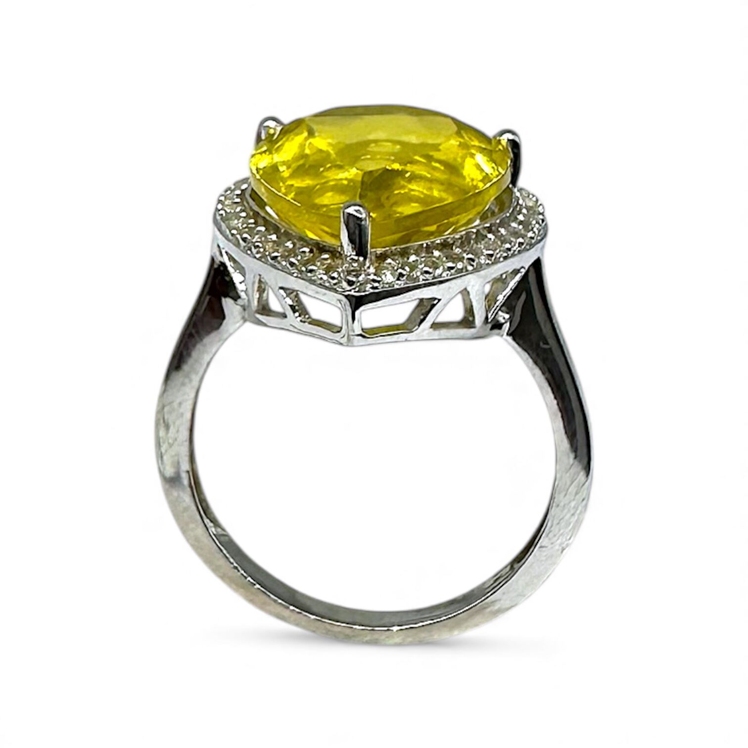 Срібна каблучка з жовтим цирконієм