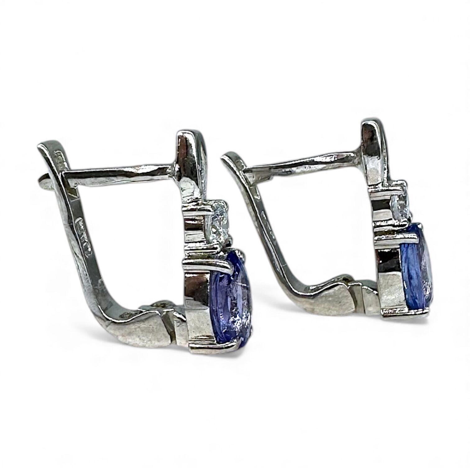 Срібні сережки з аметистом