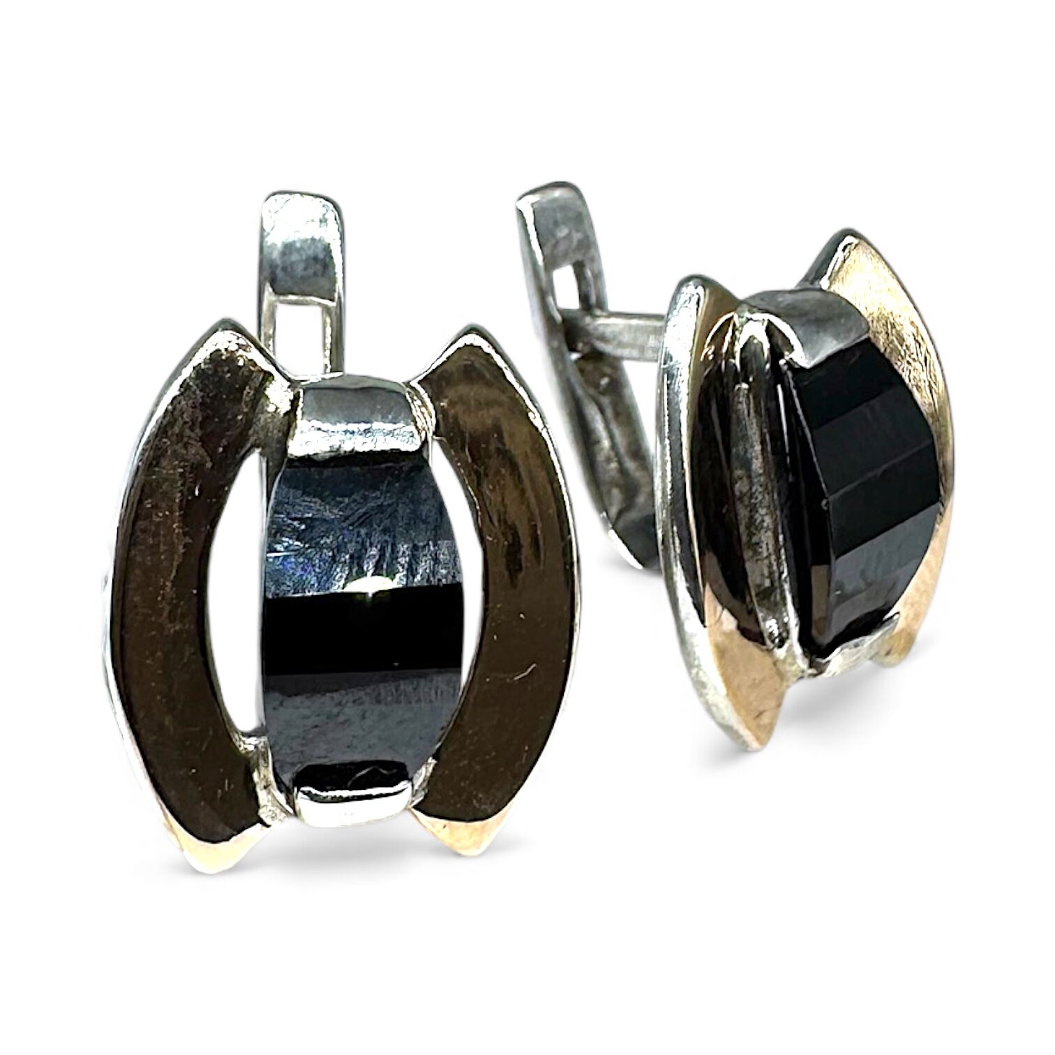 Срібні сережки з емаллю