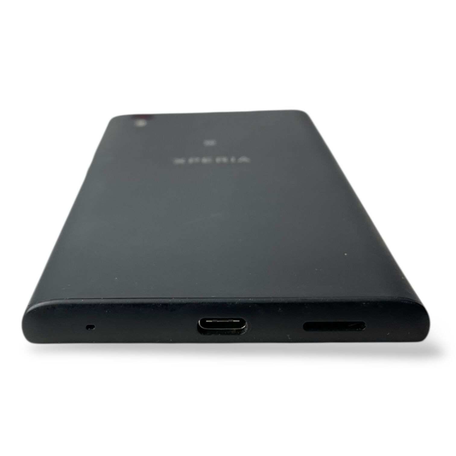 Смартфон Sony Xperia L1 2/16Gb