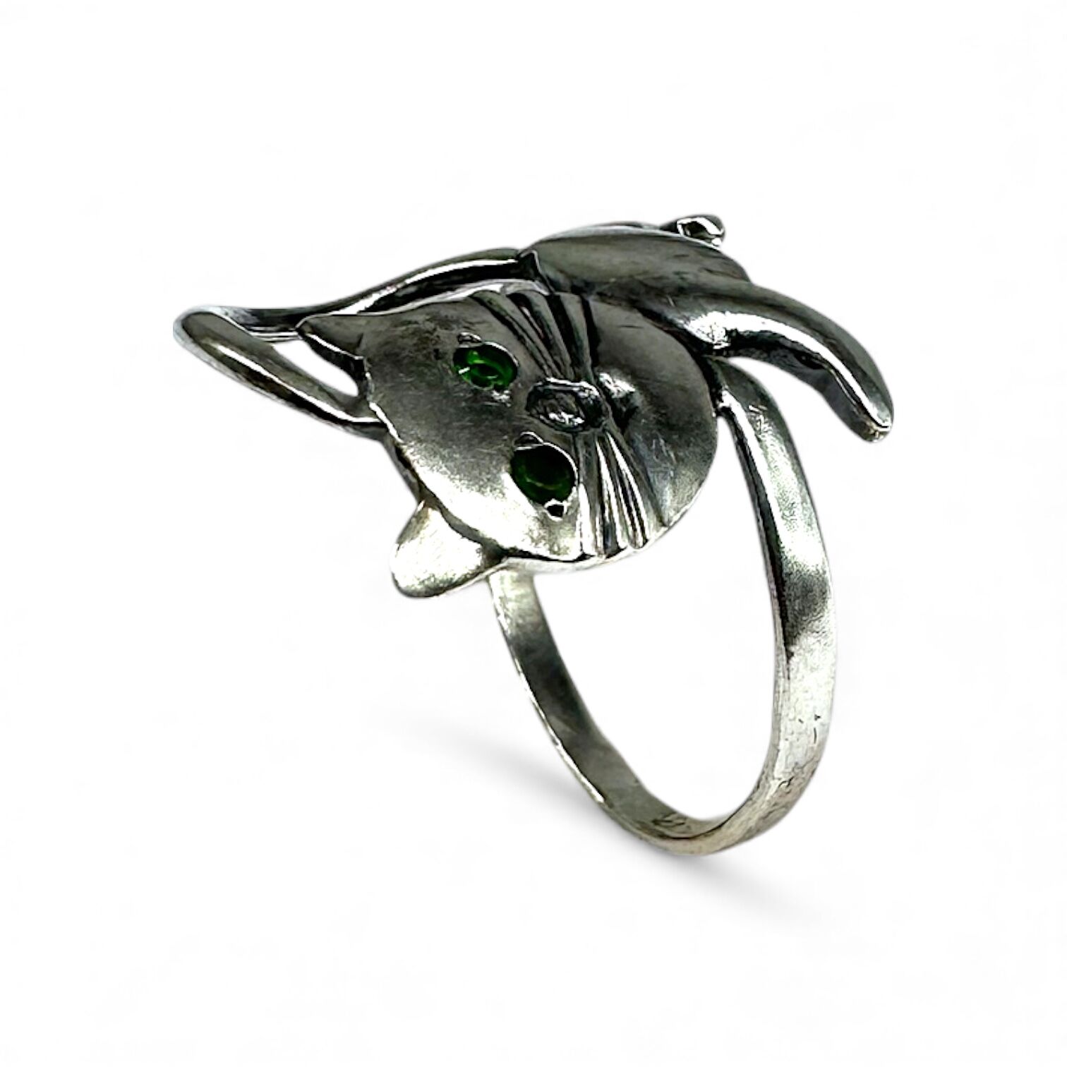 Срібна каблучка зі смарагдом