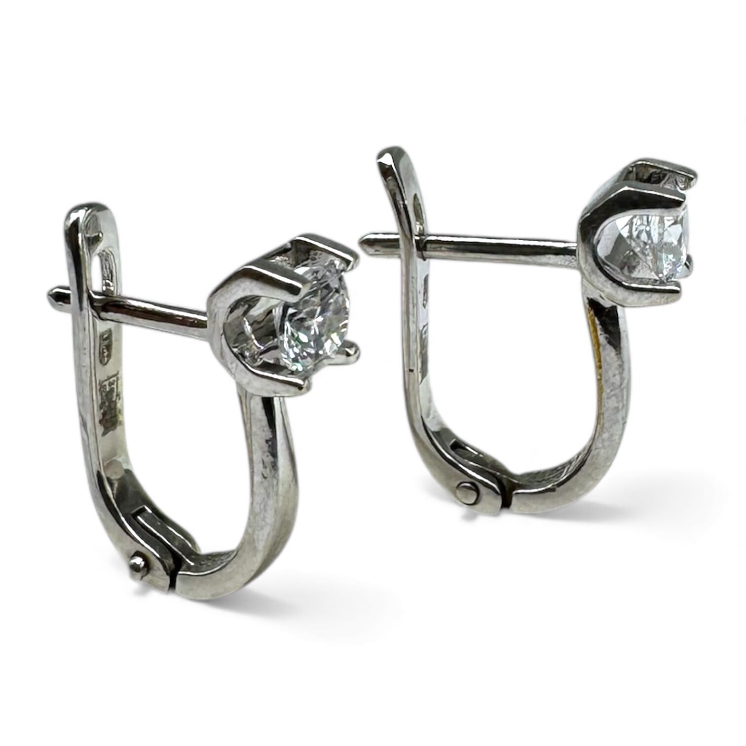 Золотые серьги с фианитом