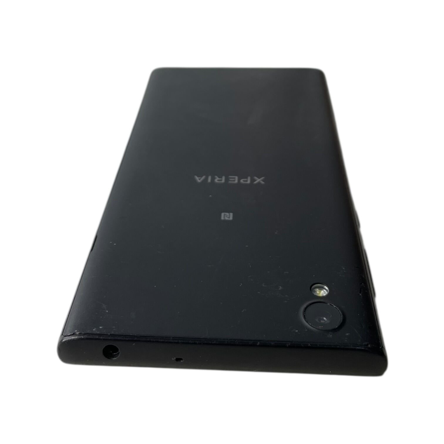 Смартфон Sony Xperia L1 2/16Gb