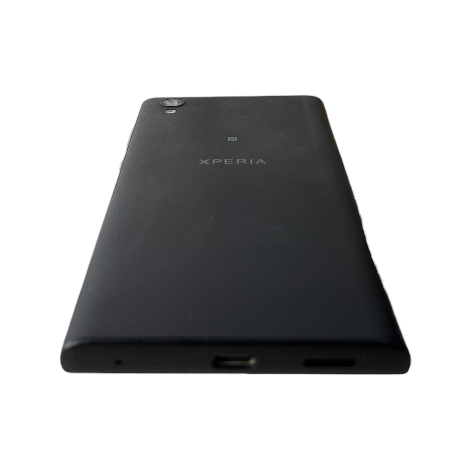 Смартфон Sony Xperia L1 2/16Gb