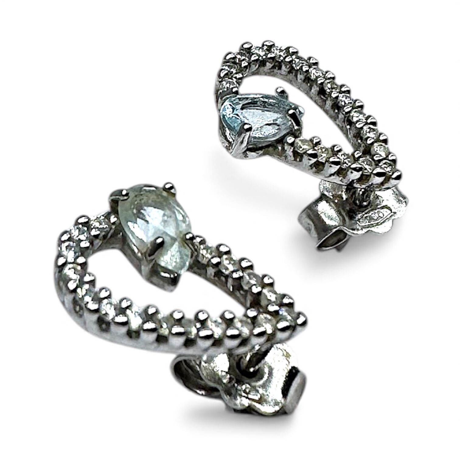 Золотые серьги с цирконами