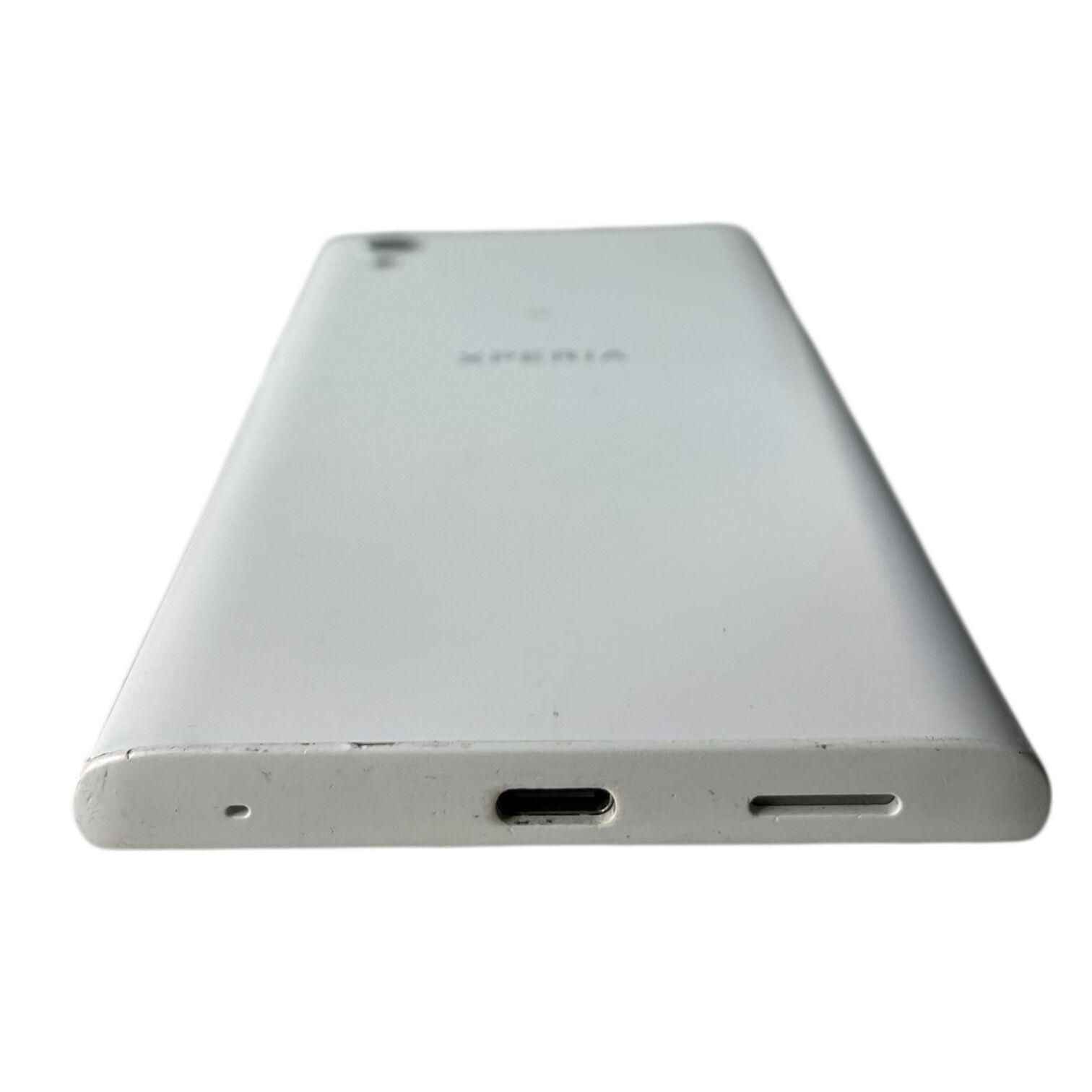 Смартфон Sony Xperia L1 2/16Gb