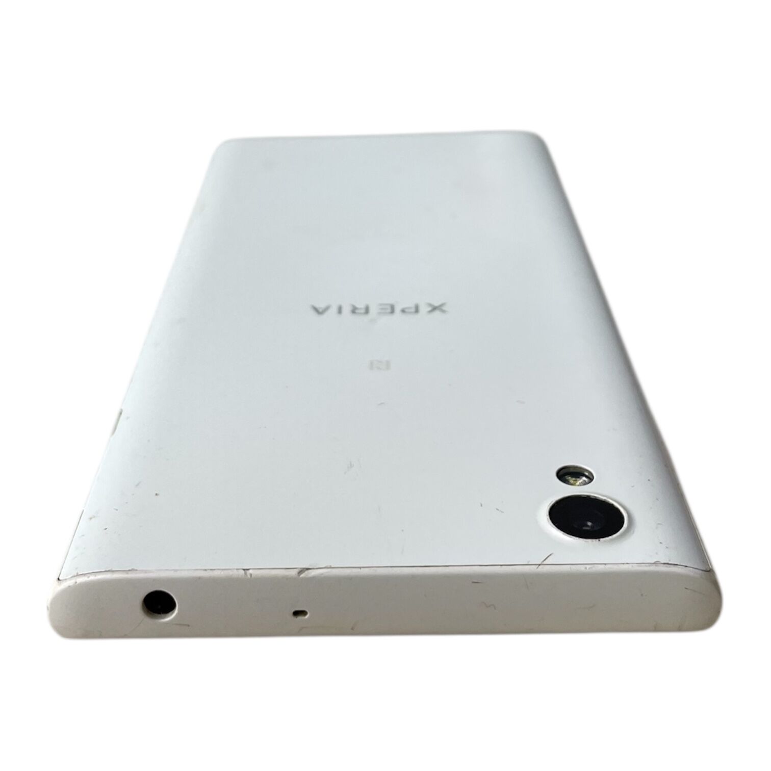 Смартфон Sony Xperia L1 2/16Gb