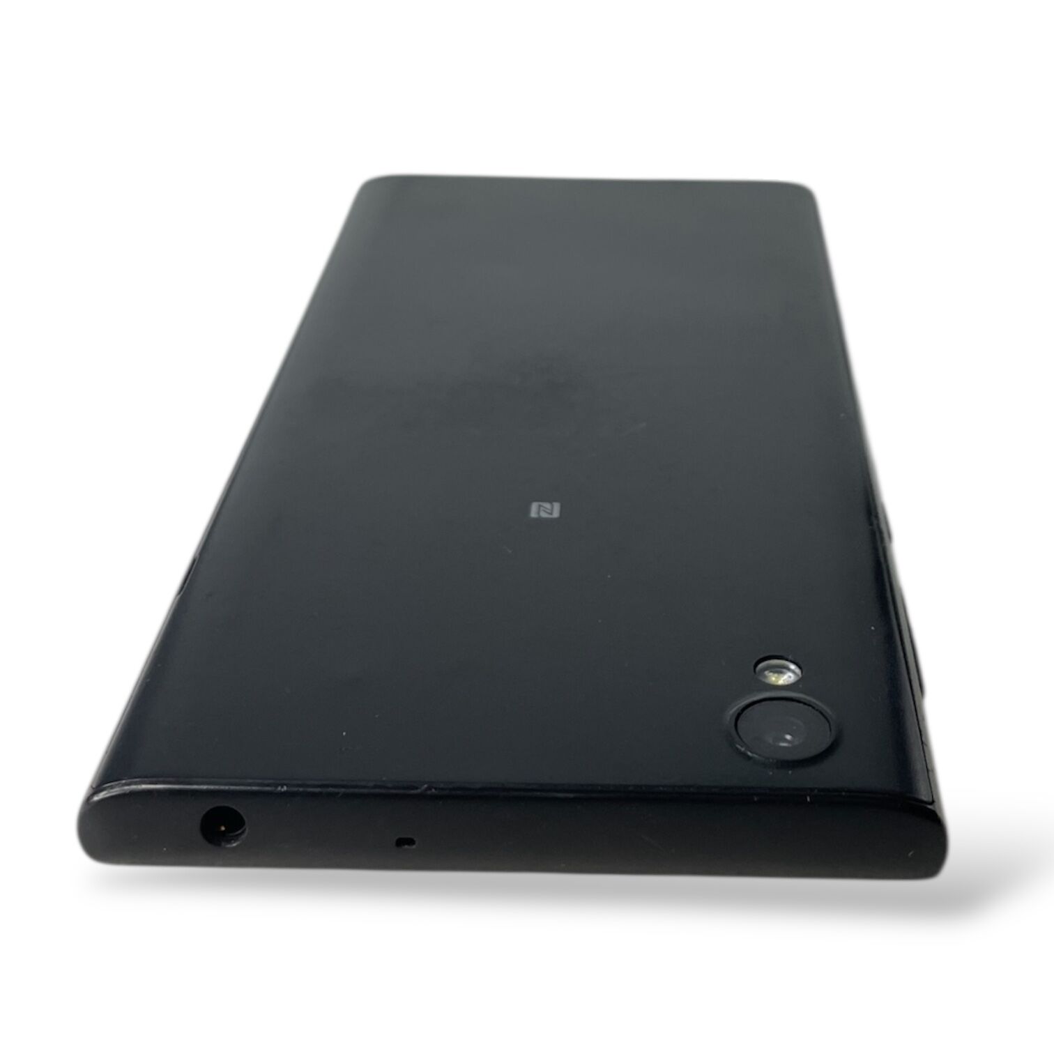 Смартфон Sony Xperia G3311 2/16 ГБ