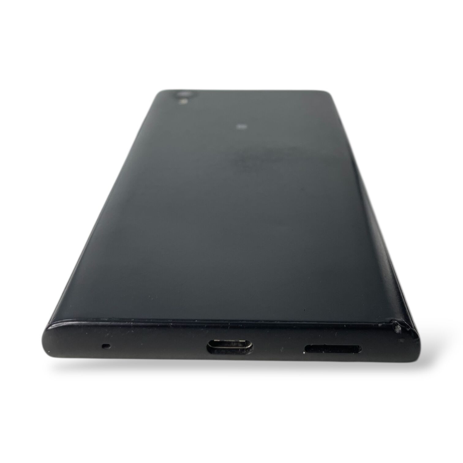 Смартфон Sony Xperia G3311 2/16 ГБ